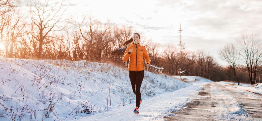 Sports in winter: why do we exercise less?