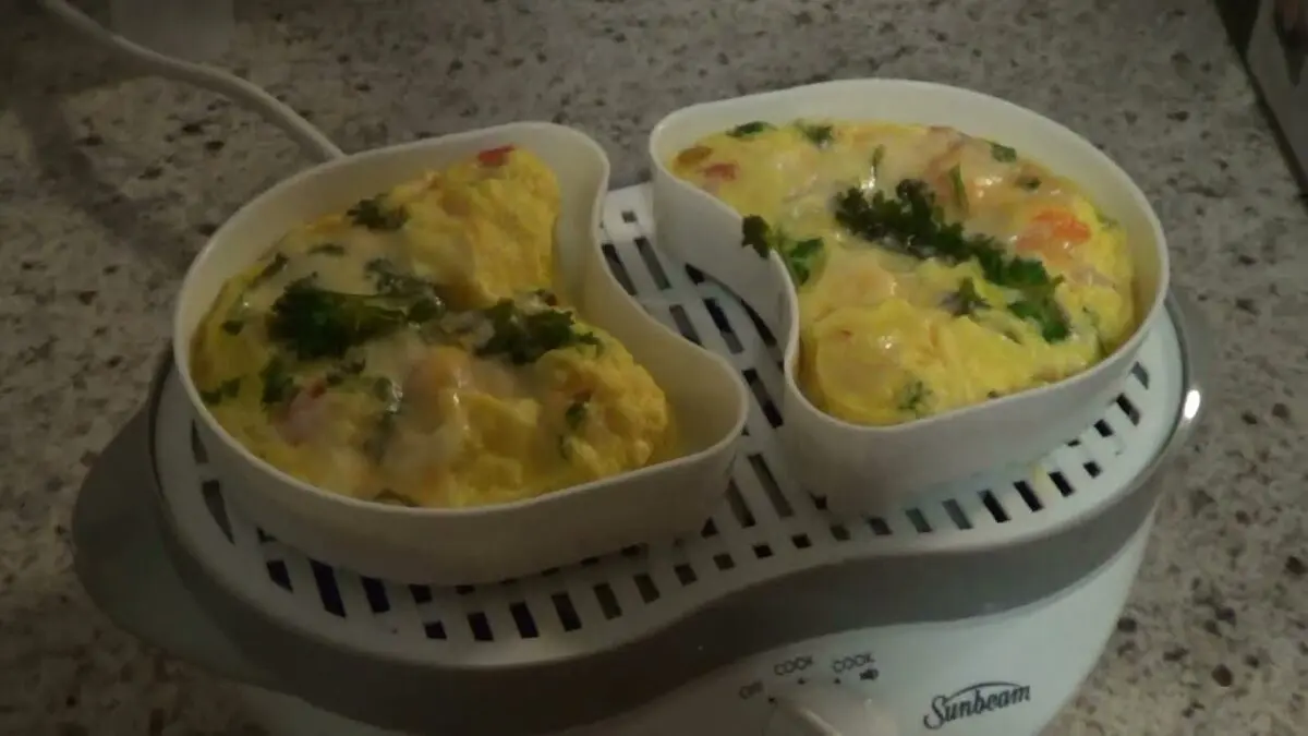 Steamed omelet: recipe. Video