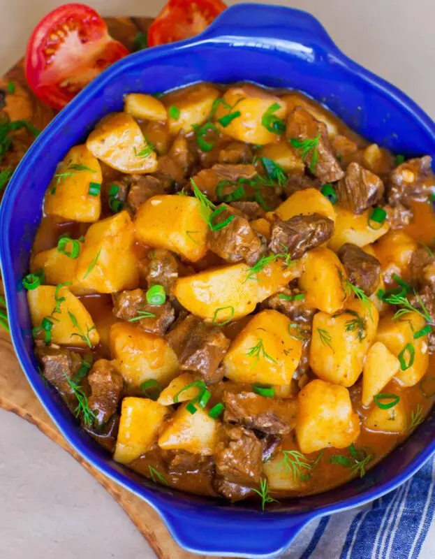 Stewed potatoes with meat. Video