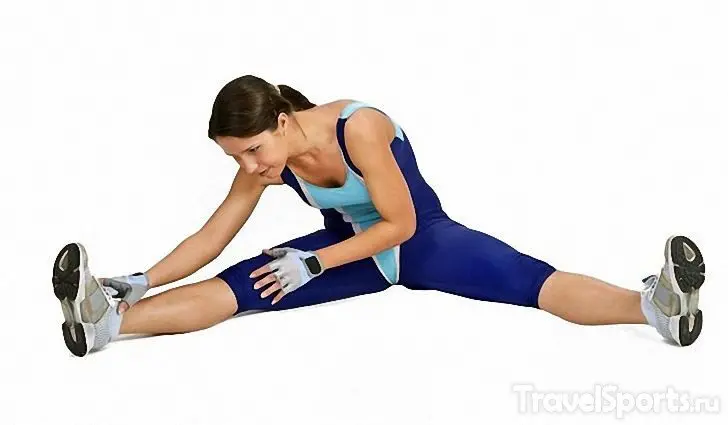 Stretching exercises: twine at home, step by step photos