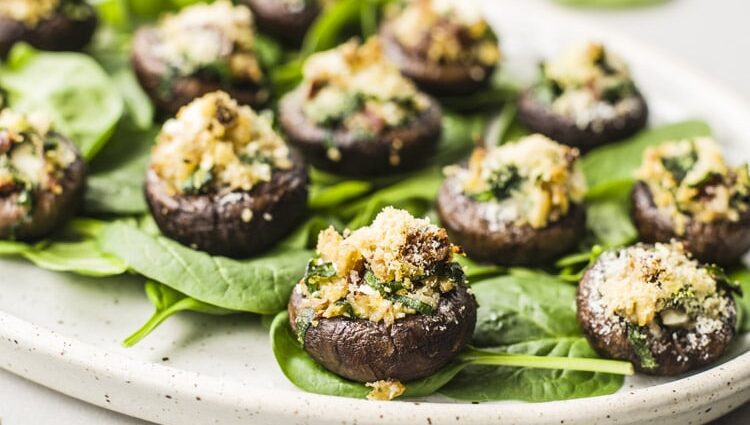 Stuffed mushrooms: the perfect snack. Video