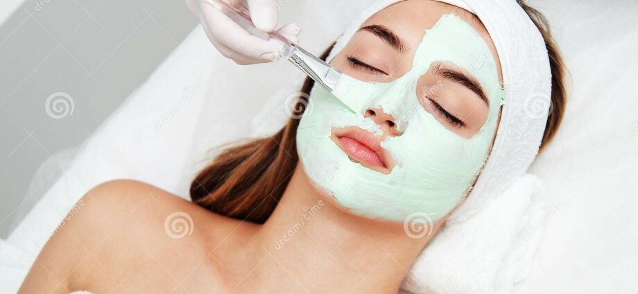 Sommar ansiktsbehandlingar med en kosmetolog Beauty Institute SPIK: recensioner, expertråd