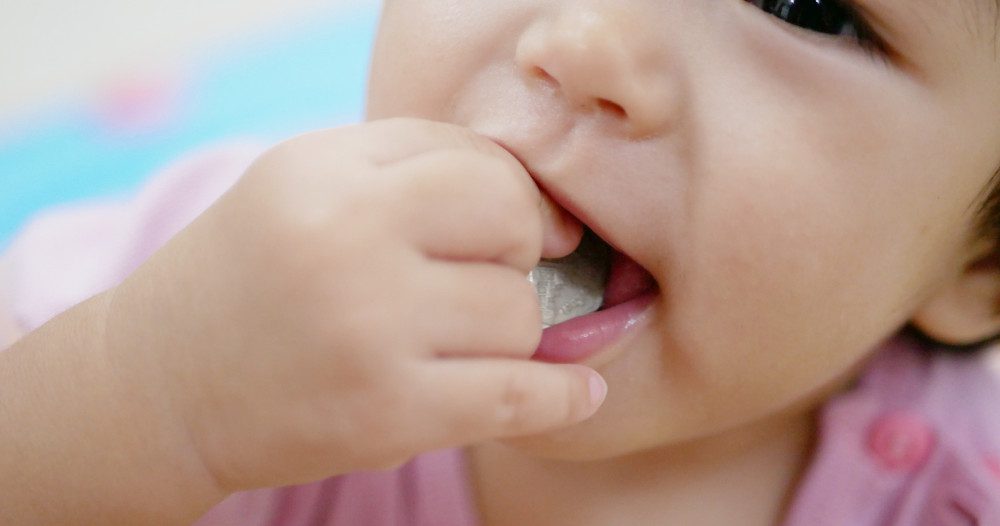 Swallowed object: how to react for the safety of your child?