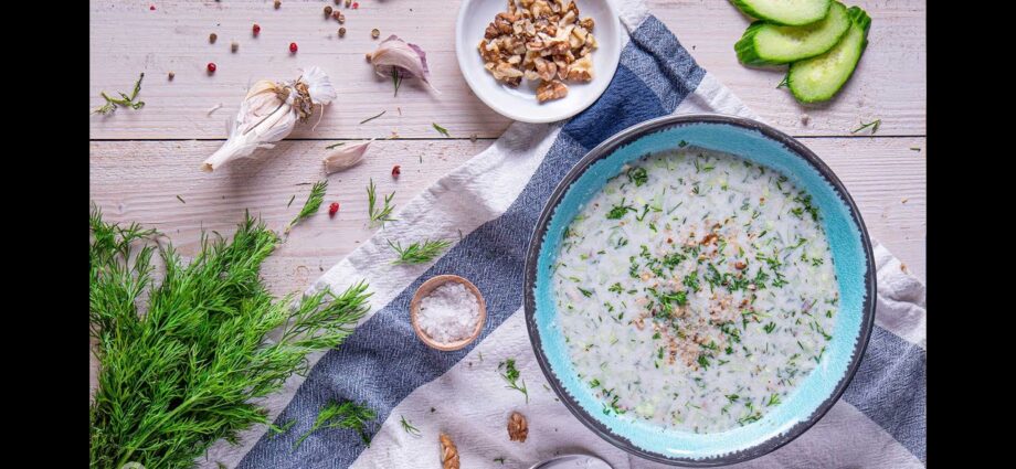 Tarator soup: Bulgarian cuisine. Video