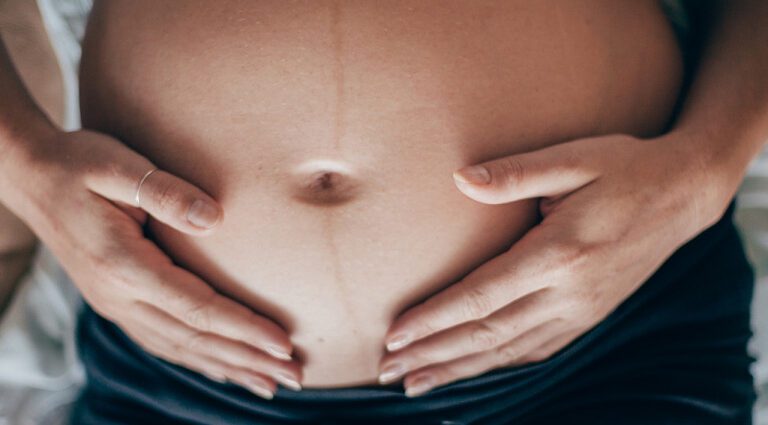 The baby moves little in the abdomen or moves less during pregnancy