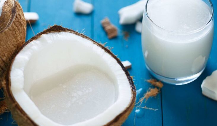 The benefits and harms of coconut milk