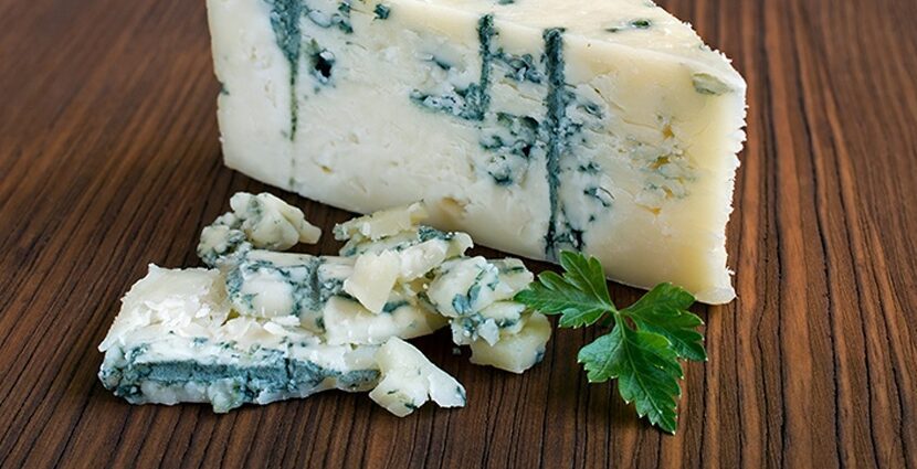 Els beneficis i els danys del formatge blau dor