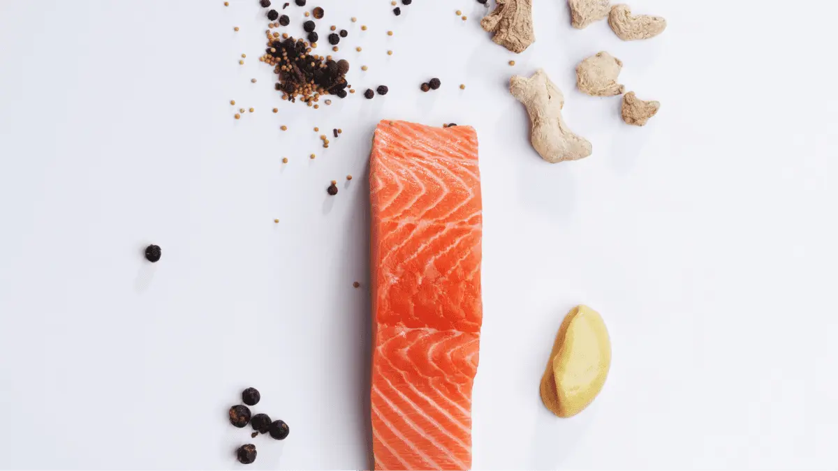 The benefits and harms of products How and where to store salmon correctly?