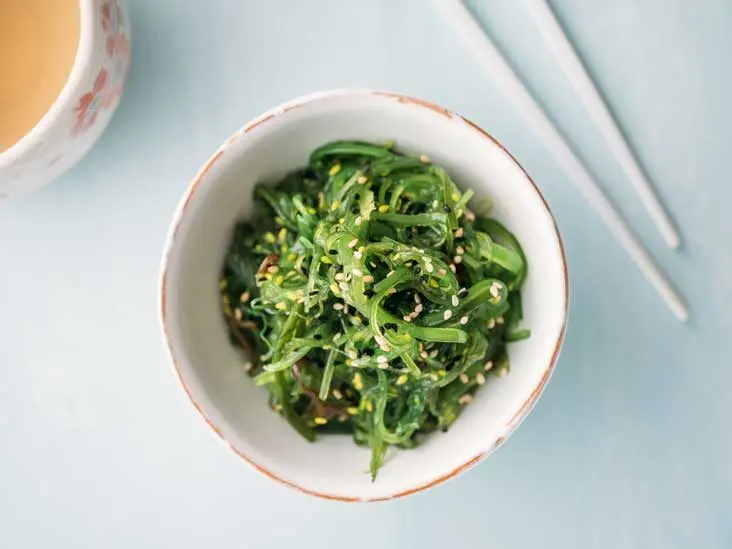 The benefits and harms of seaweed for the human body