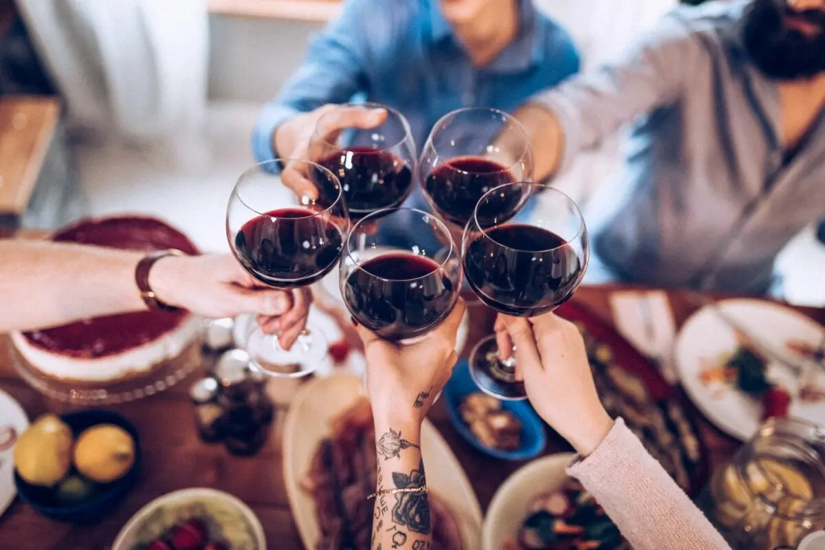 The benefits of wine and wine therapy