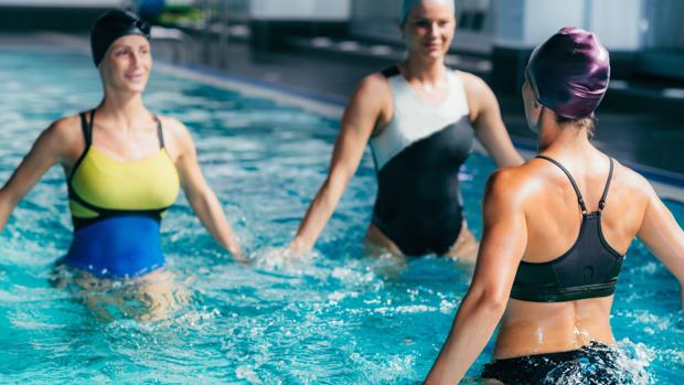 The best exercises to get fit in your home pool