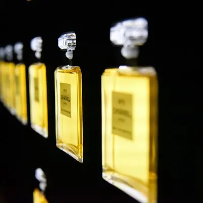 The main fragrances of the decade: how they are remembered