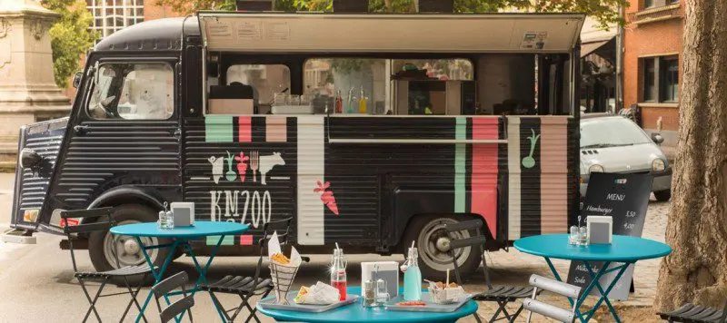 The new gastronomic trends Street food and Colunching