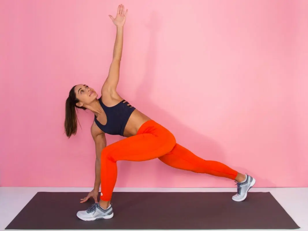 The stretches with which you will feel that you grow and lose weight