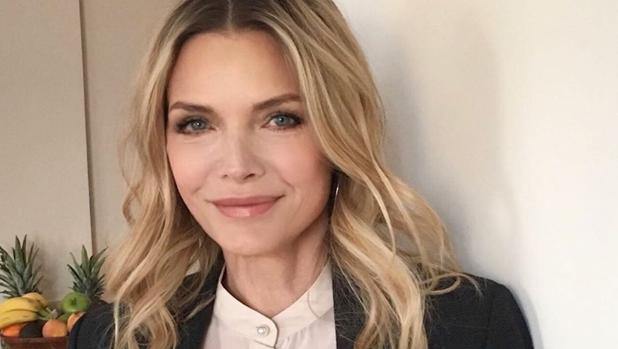 The strict diet that Michelle Pfeiffer follows at 61