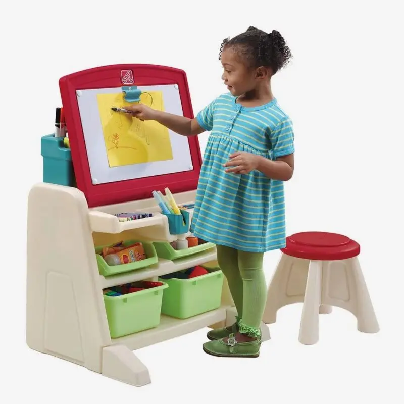Toys for a girl 2 years old: educational, best, interesting, what are needed