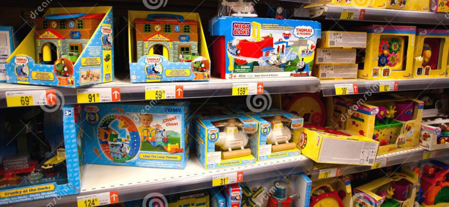 Toys from the hypermarket of goods for children Soyuz Toy: photo