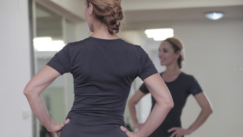 Train your body to the rhythm of flamenco: these are the steps that will help you get started