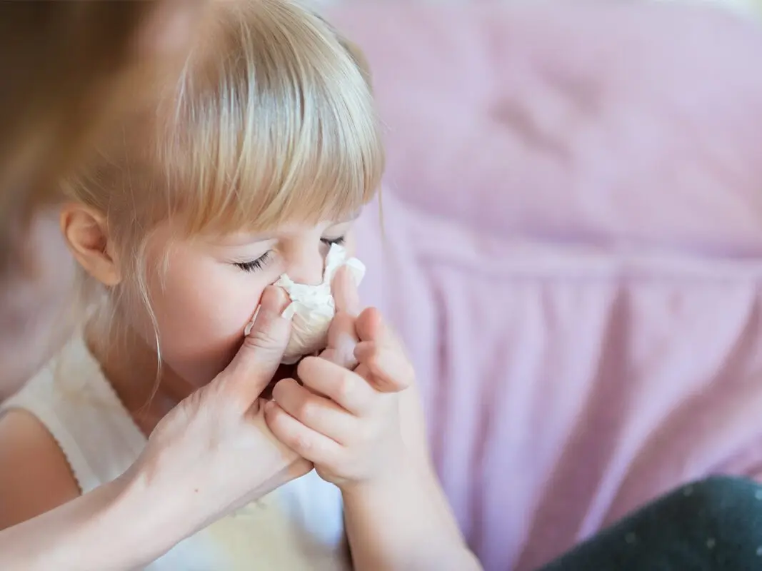 How to cure a child&#8217;s cold? Video