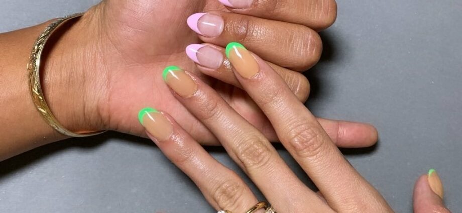 Trending: French manicure like the stars