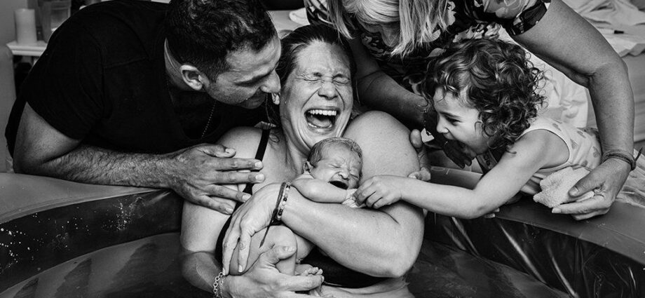 Until tears: the beauty of birth in 13 incredible photos