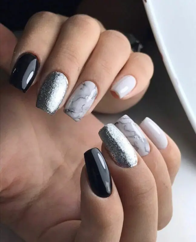 Unusual manicure: how to do it by March 8?