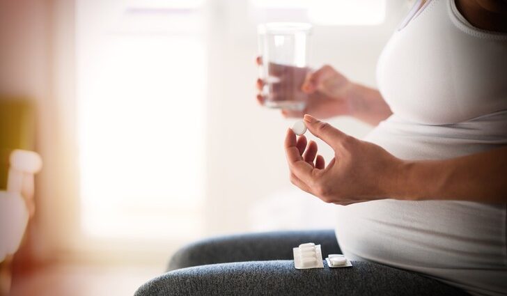 Vitamins during pregnancy: what is really important?