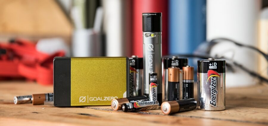 Warm and dry: which batteries to choose so as not to freeze in winter