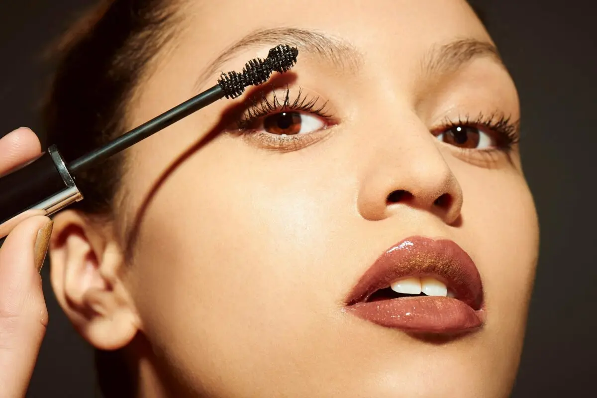 Waterproof mascara: how to choose? Video