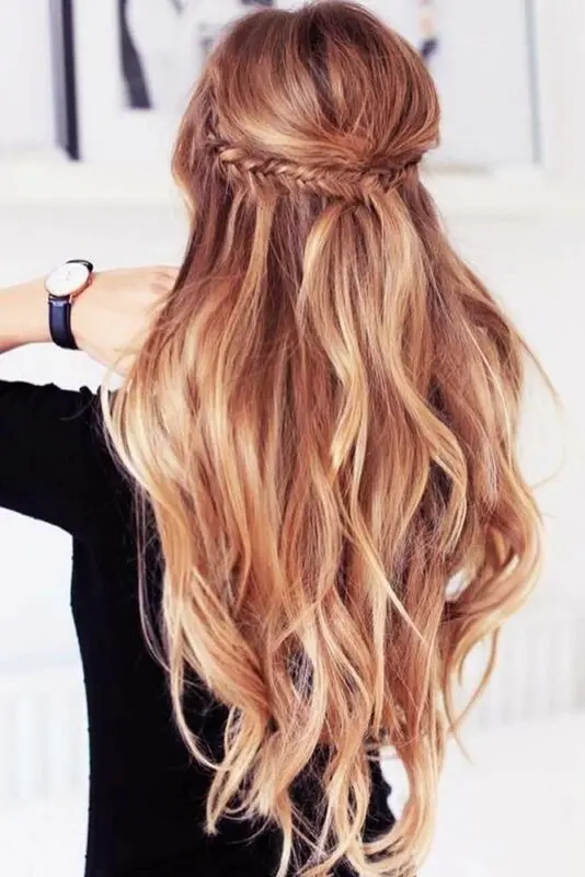 Wedding and holiday hairstyles for long hair: do it yourself. Video