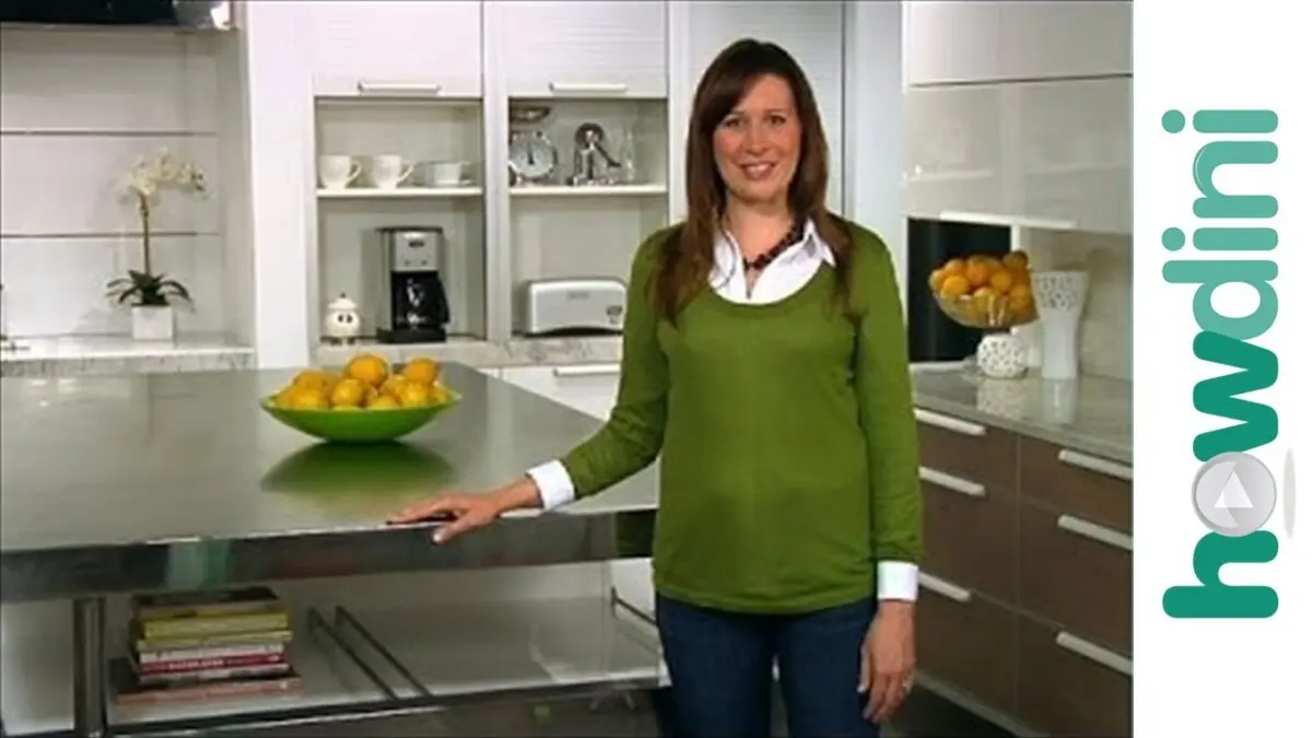 What color to choose for kitchen decoration? Video