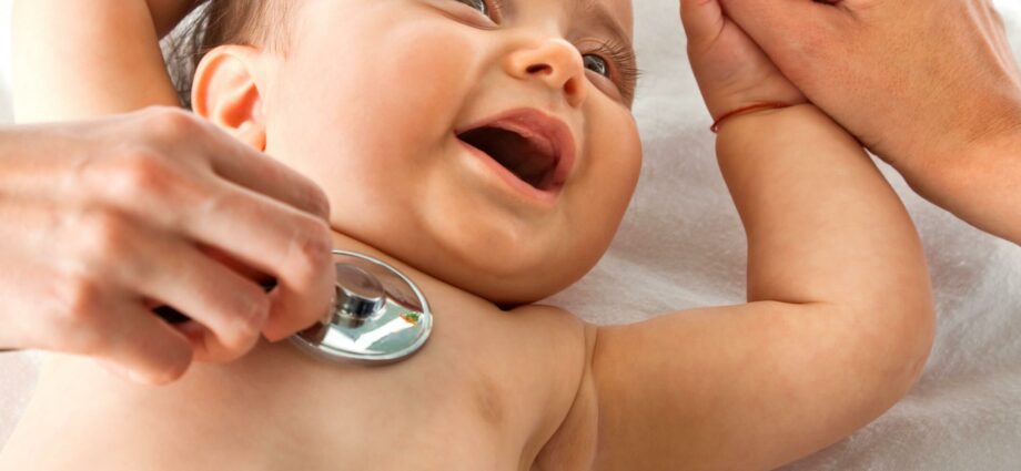 What doctors should a child undergo at 1 month, a newborn