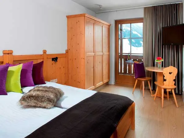 What guests find in hotel rooms: 20 real photos