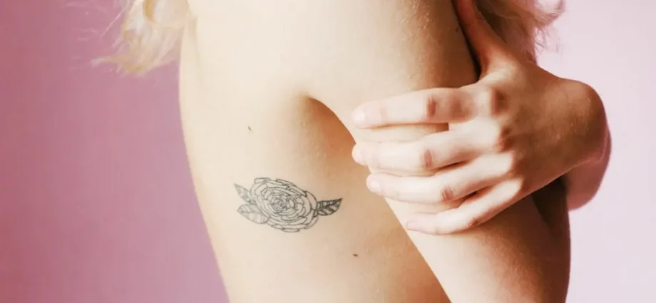 Whether to get a tattoo: tips from the stars