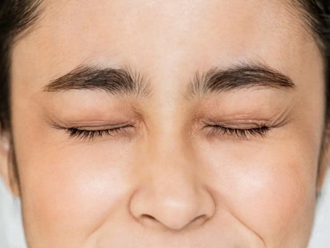 Why You Can&#8217;t Cut Your Eyebrows: Causes and Consequences