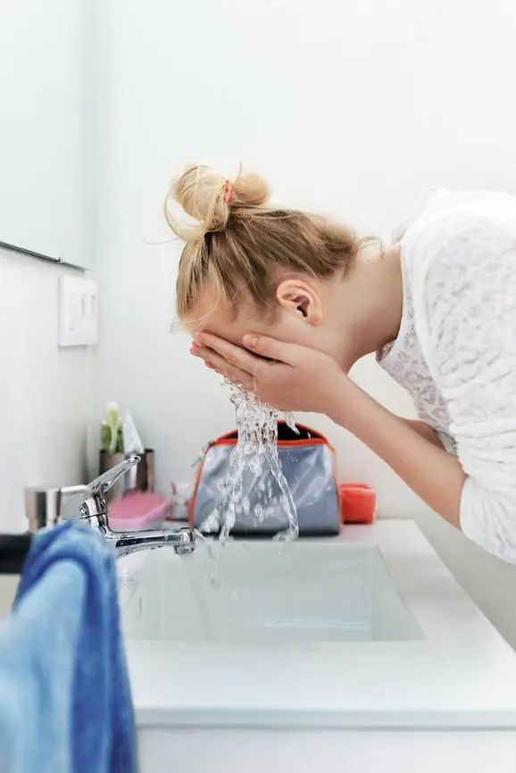 Why you can&#8217;t wash your face in the shower: a dermatologist explains