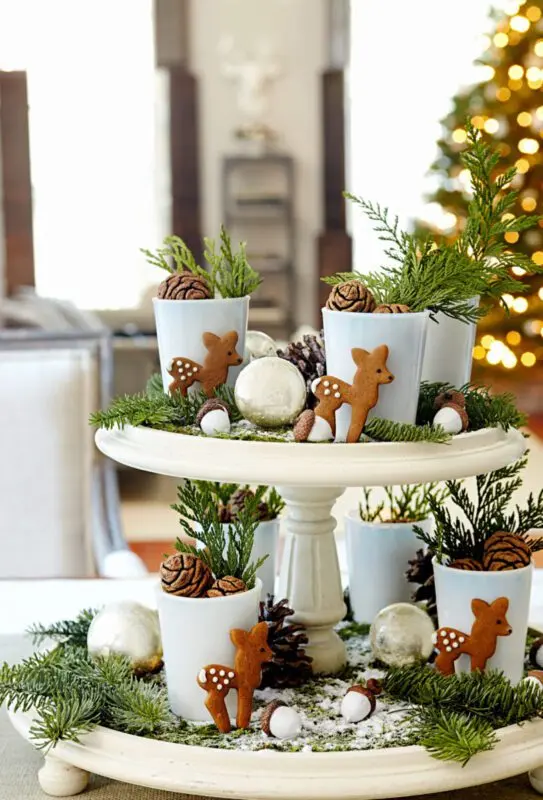 Your own florist: we create a New Year&#8217;s decoration for the festive table. Step-by-step instruction