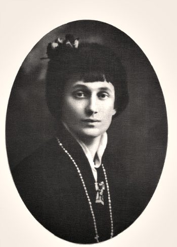 Anna Akhmatova: short biography, history of the pseudonym