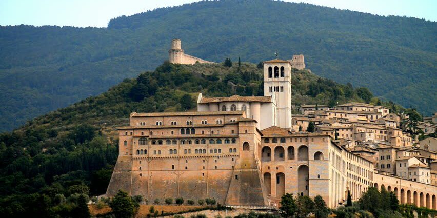 Assisi Italy: attractions, photos, videos