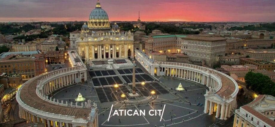 Attractions of the Vatican: photo and video