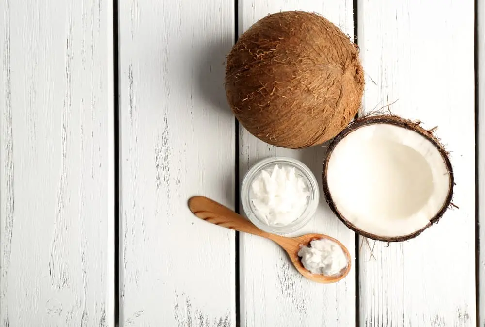 Coconut oil: surprising benefits! &#8211; Happiness and health