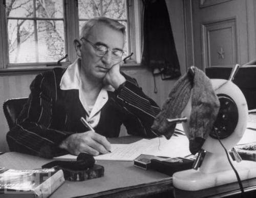 Dale Carnegie quotes, biography, interesting facts and videos