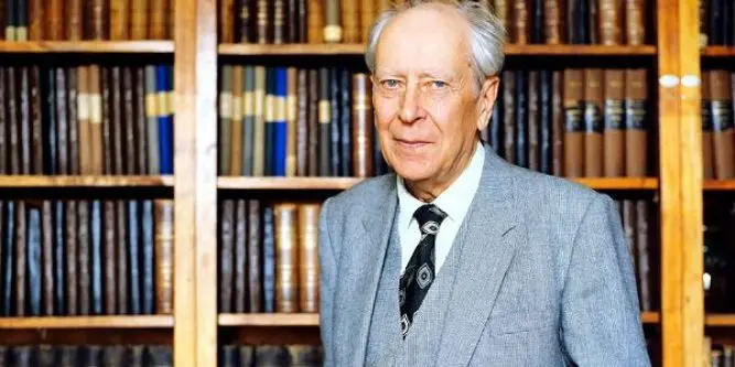 Dmitry Sergeevich Likhachev: short biography, facts, video