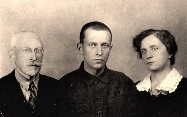 Dmitry Sergeevich Likhachev: short biography, facts, video