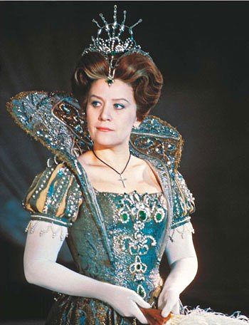 Elena Obraztsova: a short biography of an opera singer