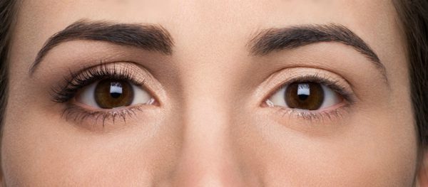 Extended eyelashes: pros and cons, contraindications