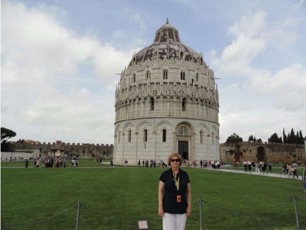 History of the Leaning Tower of Pisa and the Square of Miracles: photo, video