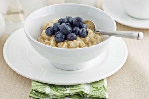 How to eat breakfast properly: dietitian recommendations