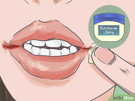 How to get rid of lip corners sticking: simple tips