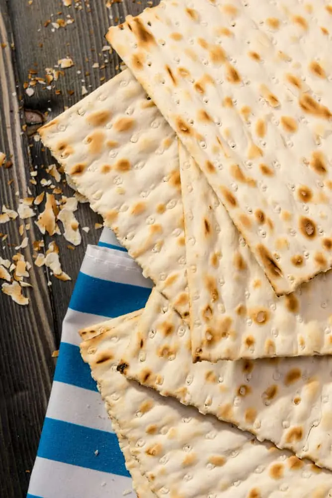 Matzo bread: is it really good for your health? &#8211; Happiness and health